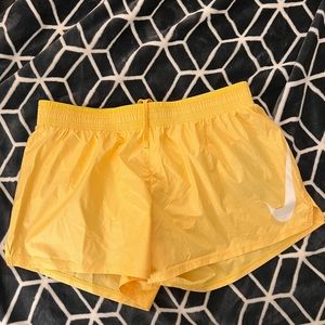 *NWT* Nike Women’s Swoosh Running Shorts